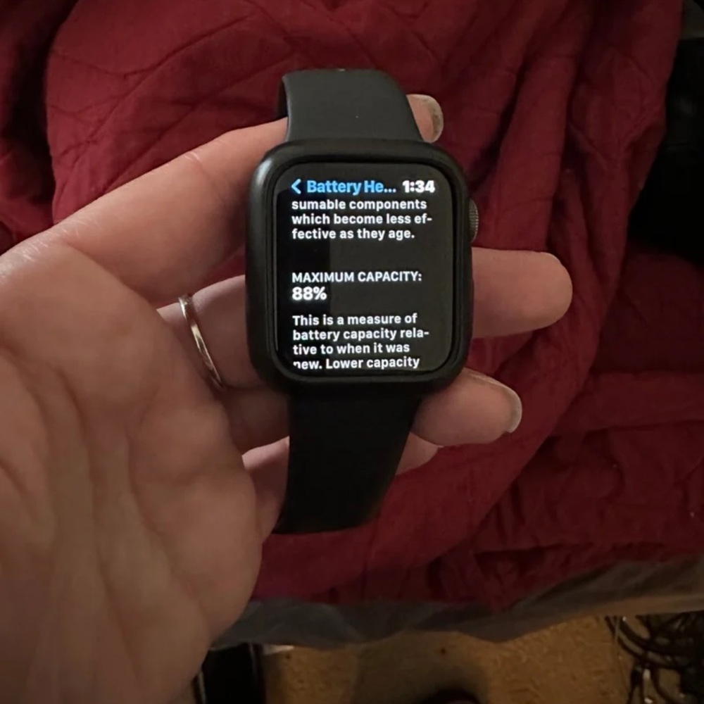 Apple Watch Series 6 great condition. LTE + GPS unlocked for any carrier